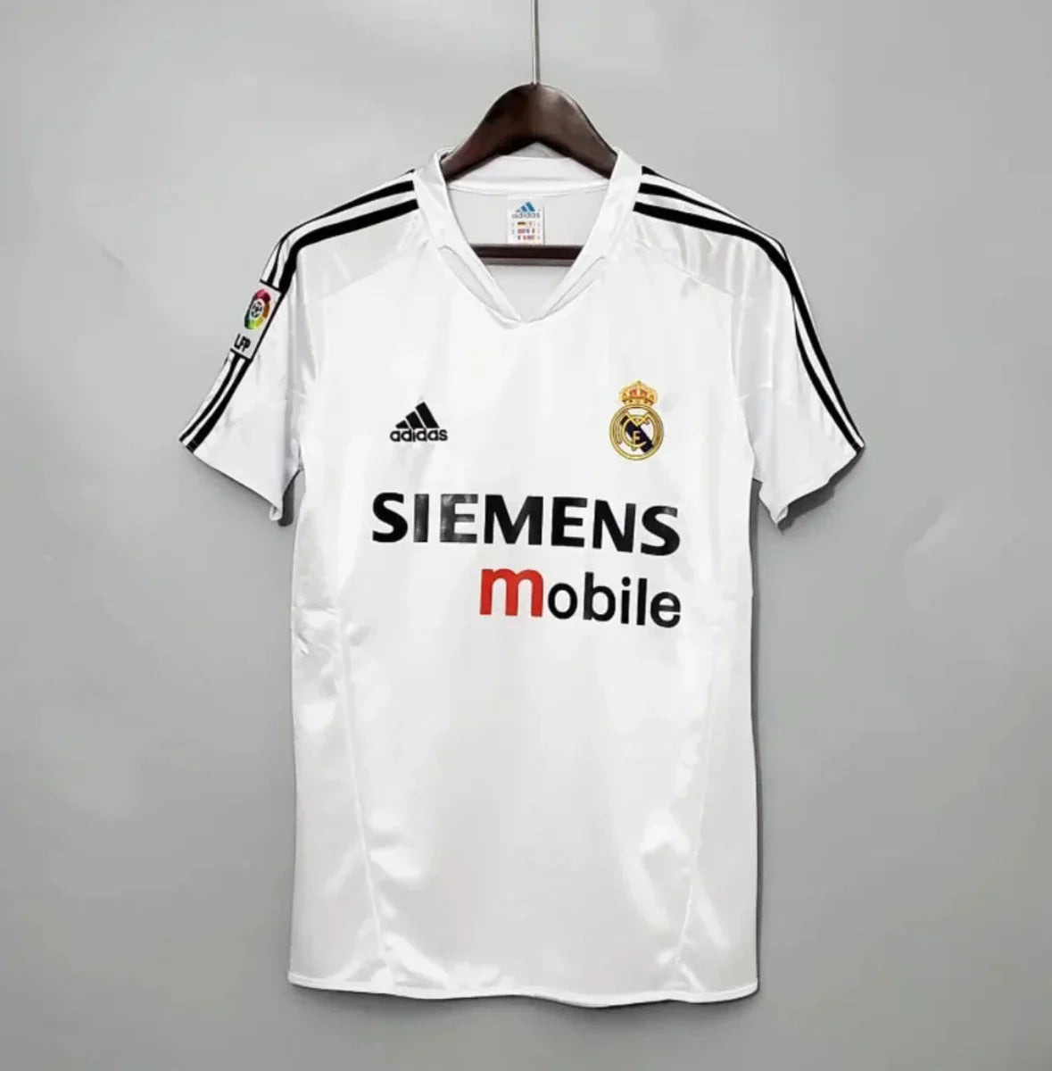 Camiseta Retro Real Madrid 2004-05 - Fútbol Club Vintage
