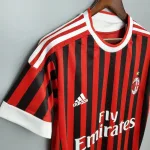 Camiseta Retro AC Milán 2010-11 - Fútbol Club Vintage