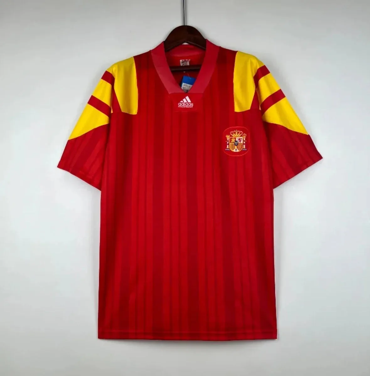 images Camiseta Retro España 1992-94 - Fútbol Club Vintage