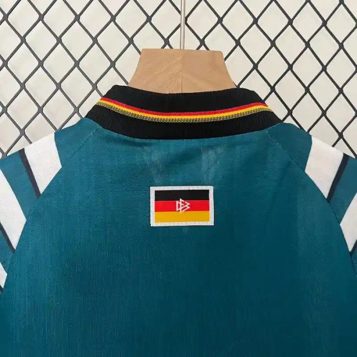 Niños Alemania Visitante 1996 - Imagen 4