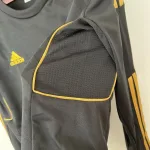Camiseta Clásica Real Madrid Visitante Manga Larga 2011-12 - Fútbol Club Vintage