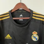 Camiseta Clásica Real Madrid Visitante Manga Larga 2011-12 - Fútbol Club Vintage