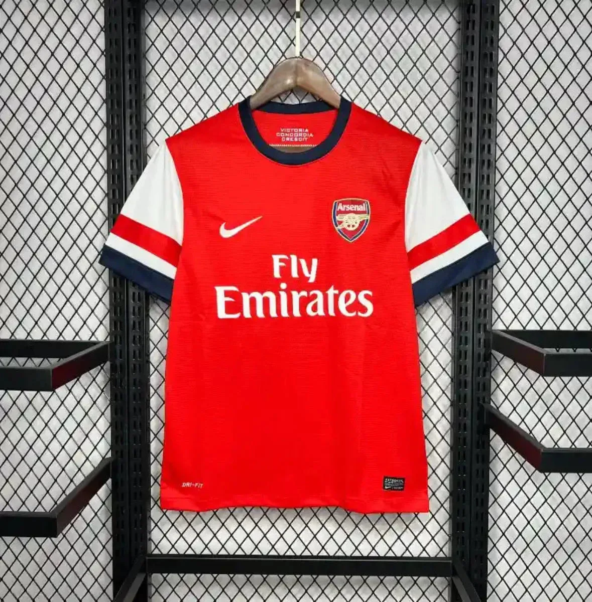 images Camiseta Arsenal FC 2012-13 Retro - Fútbol Club Vintage