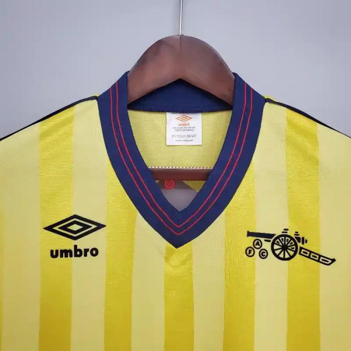 Camiseta Retro Arsenal FC Visitante 1983-86 - Fútbol Club Vintage