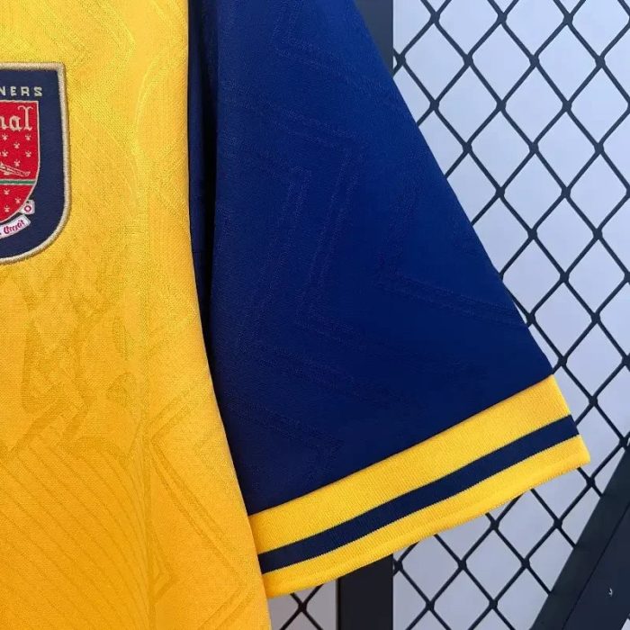 Camiseta Arsenal FC Visitante 1996-97 Retro - Fútbol Club Vintage