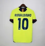 Camiseta Retro Ronaldinho FC Barcelona Visitante 2005-06 - Fútbol Club Vintage