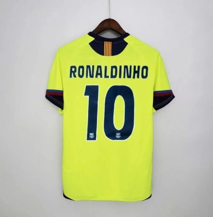 Camiseta Retro Ronaldinho FC Barcelona Visitante 2005-06 - Fútbol Club Vintage