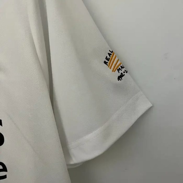 Camiseta Retro Real Madrid 2003-04 - Fútbol Club Vintage
