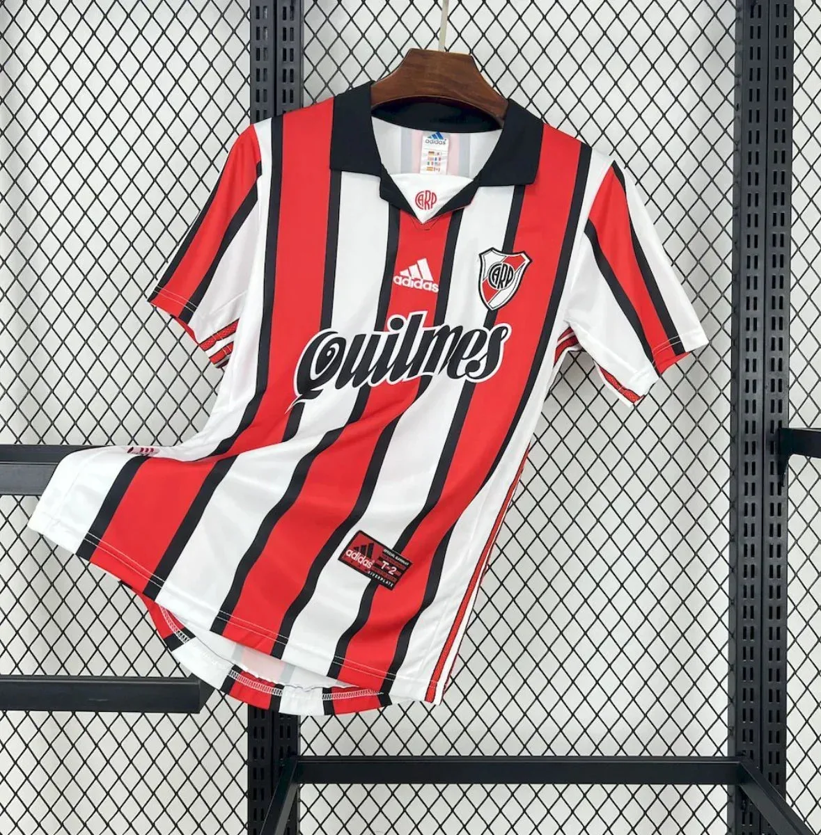 images Camiseta Retro River Plate 3ª equipación 1999-00 - Fútbol Club Vintage