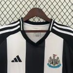 Camiseta Retro Newcastle United 2024-25 - Fútbol Club Vintage