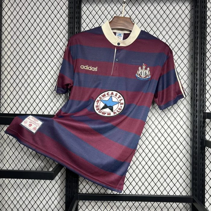 Camiseta Retro Newcastle United Visitante 1995-96 - Fútbol Club Vintage