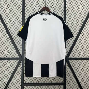 Camiseta Retro Newcastle United 2024-25 - Fútbol Club Vintage
