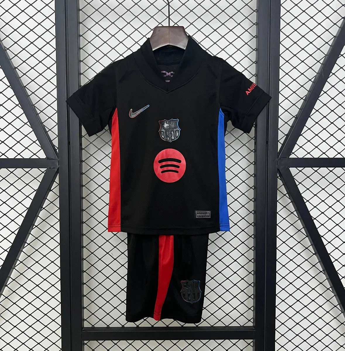 images FC Barcelona Niños Visitante 2024-25 - Fútbol Club Vintage