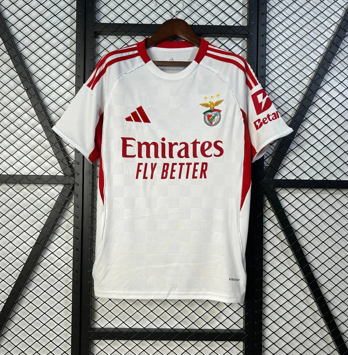 images Camiseta Retro SL Benfica Visitante 2025-26 - Fútbol Club Vintage