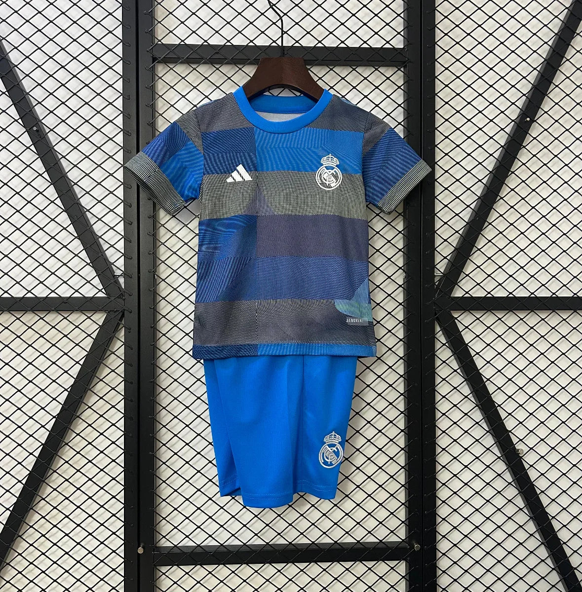 Real Madrid Niños Entrenamiento 2025-26 - Fútbol Club Vintage