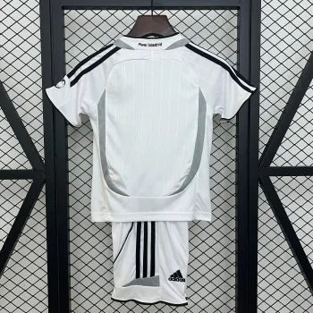 Retro Real Madrid Niños 2006-07 - Fútbol Club Vintage