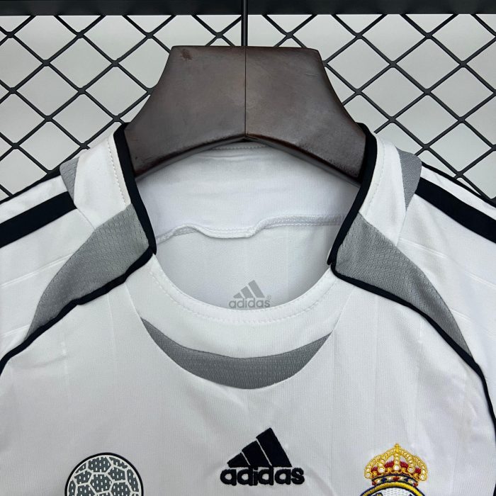 Retro Real Madrid Niños 2006-07 - Fútbol Club Vintage