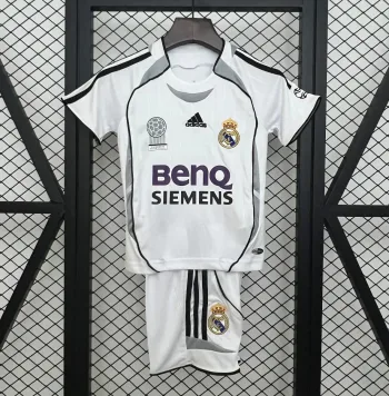 Retro Real Madrid Niños 2006-07 - Fútbol Club Vintage