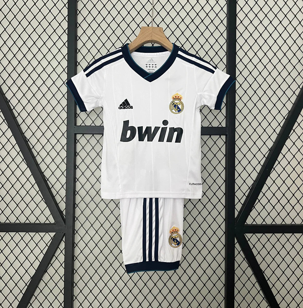 Retro Real Madrid Niños 2012-13 - Fútbol Club Vintage