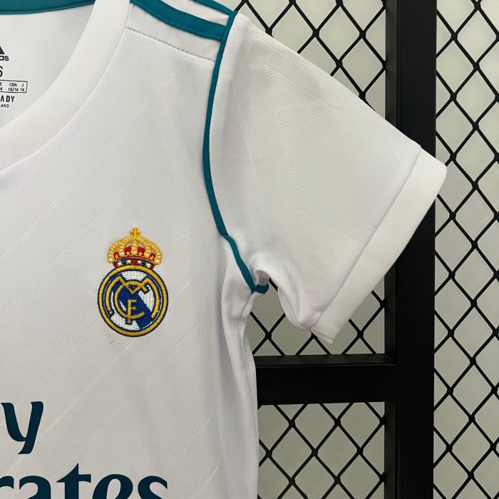 Retro Real Madrid Niños 2017-18 - Fútbol Club Vintage