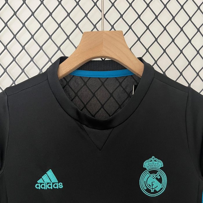 Retro Real Madrid Visitante Niños 2017-18 - Fútbol Club Vintage