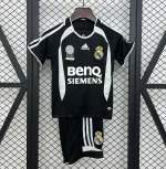 Retro Real Madrid Niños Visitante 2006-07 - Fútbol Club Vintage