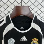 Retro Real Madrid Niños Visitante 2006-07 - Fútbol Club Vintage