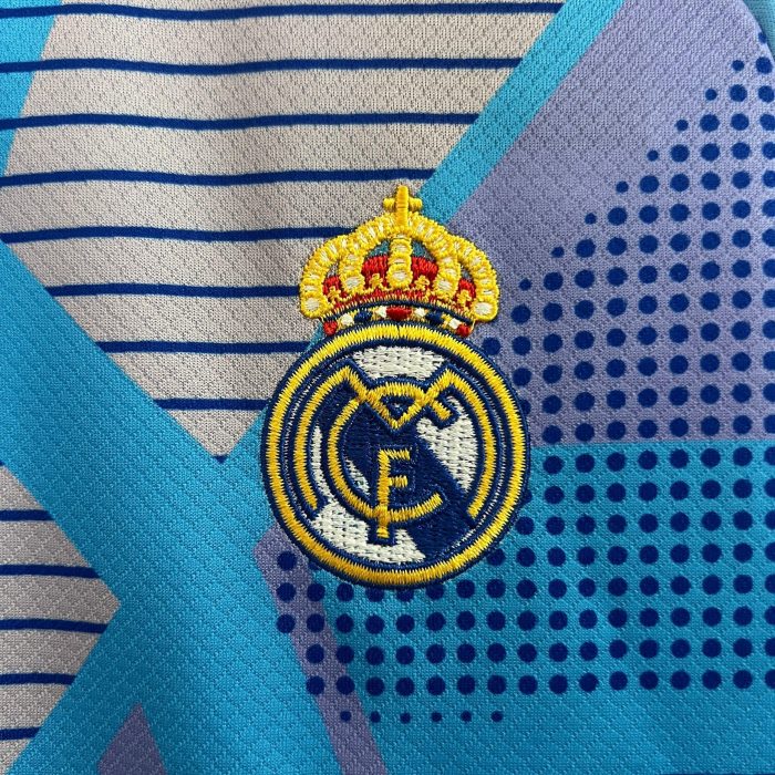 Real Madrid Niños Portero 2024-25 - Fútbol Club Vintage