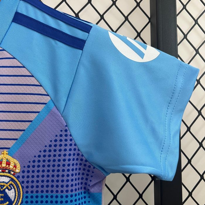 Real Madrid Niños Portero 2024-25 - Fútbol Club Vintage