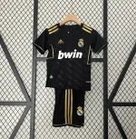 Retro Real Madrid Visitante Niños 2011-12 - Fútbol Club Vintage