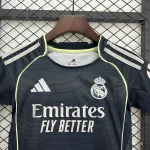Real Madrid Niños Visitante 2025-26 - Fútbol Club Vintage
