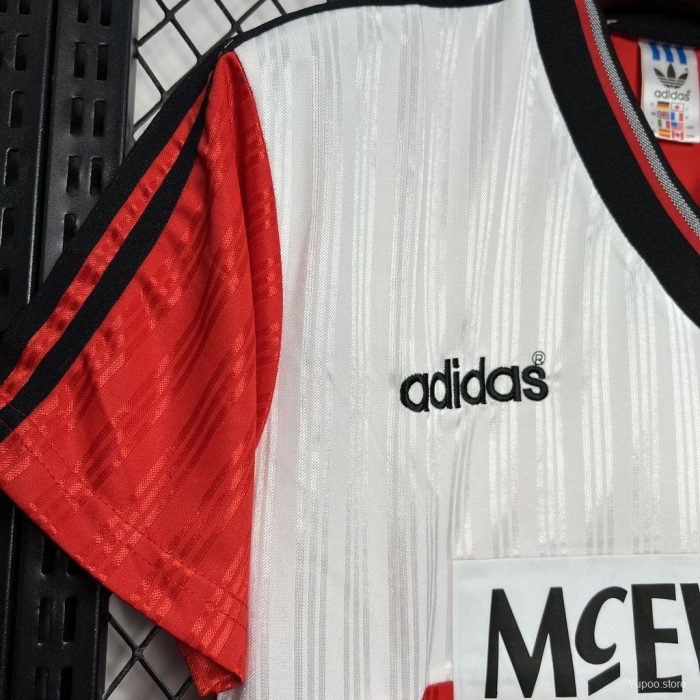 Camiseta Retro Rangers FC Visitante 1995-96 - Fútbol Club Vintage
