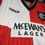 Camiseta Retro Rangers FC Visitante 1995-96 - Fútbol Club Vintage
