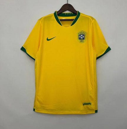 Camiseta Retro Brasil 2006 - Fútbol Club Vintage