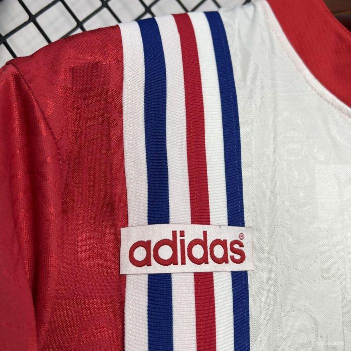 Camiseta Retro Rangers FC Visitante 1996-97 - Fútbol Club Vintage