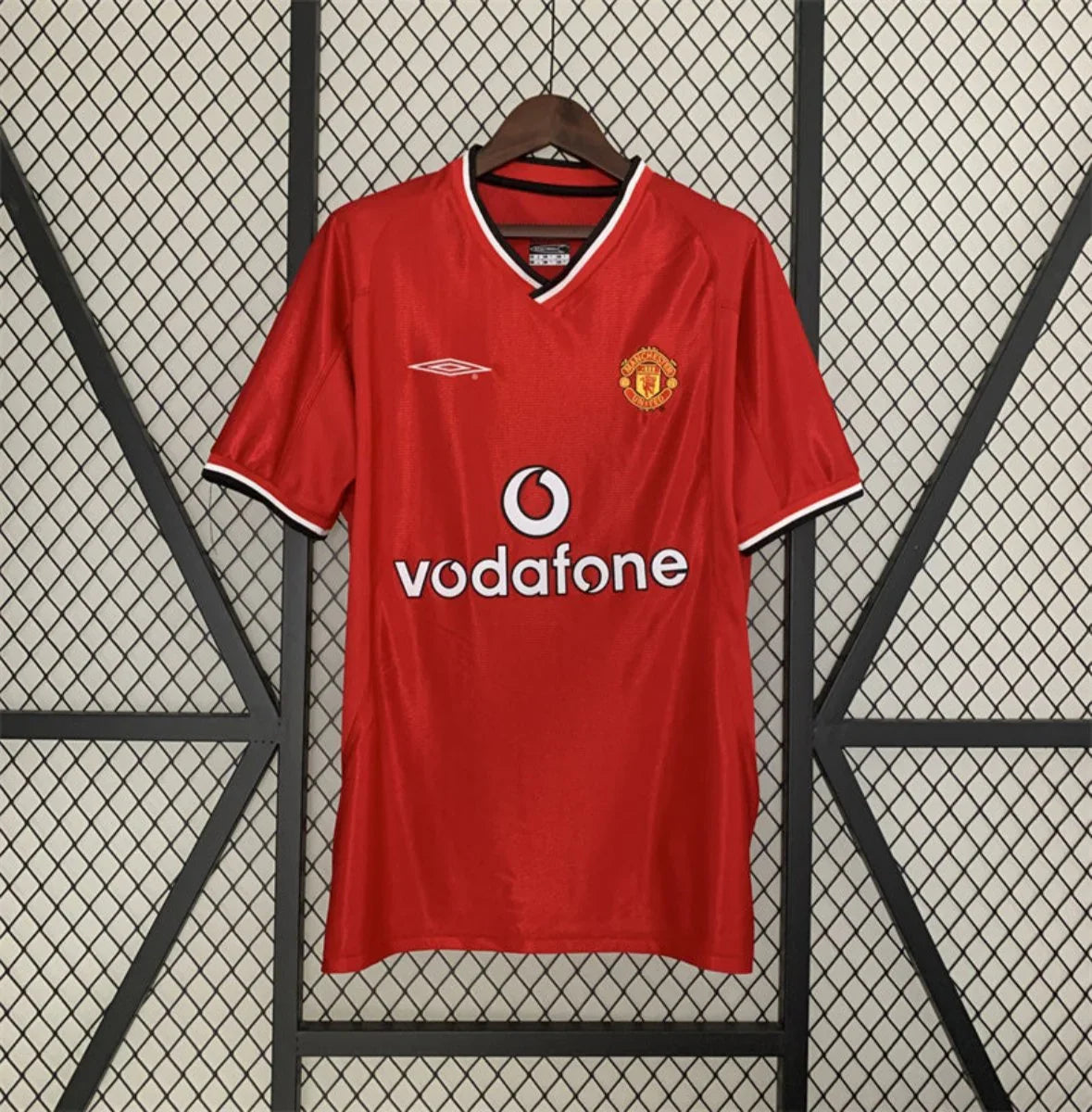images Camiseta Retro Manchester United FC 2000-01 - Fútbol Club Vintage