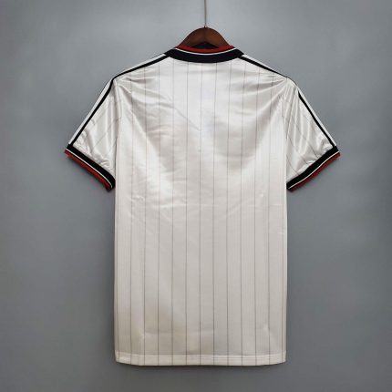 Camiseta Retro Manchester United FC Visitante 1983 - Fútbol Club Vintage