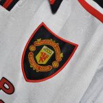 Camiseta Retro Manchester United FC Visitante 1997-99 - Fútbol Club Vintage