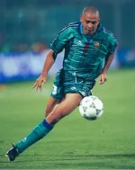 Camiseta del FC Barcelona Visitante 1996-1997 - Ronaldo Nazário - Fútbol Club Vintage